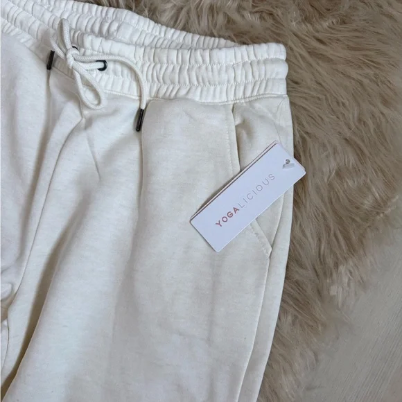 NWT Yogalicious Fleece Comfydrift Sweatpant - Picture 6 of 11